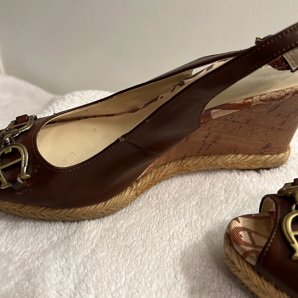 Etienne Aigner cork wedge sandal. Size 7 1/2. - Picture 5 of 7